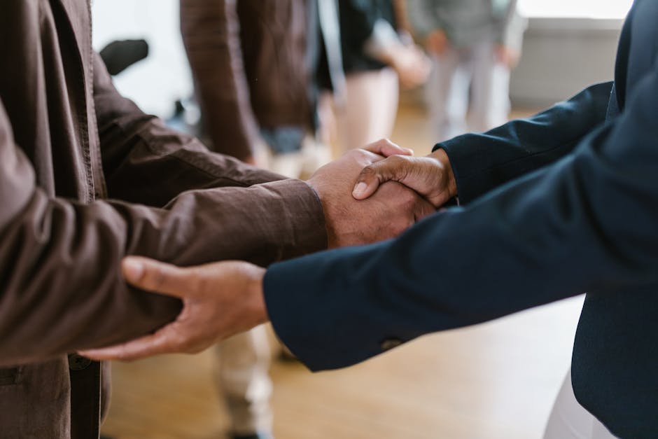 Crafting the Perfect Elevator Pitch for Job Networking